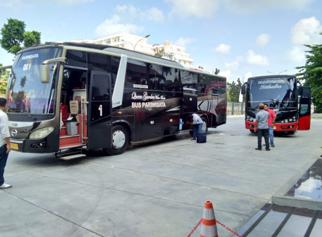 sewa bus pariwisata batam13